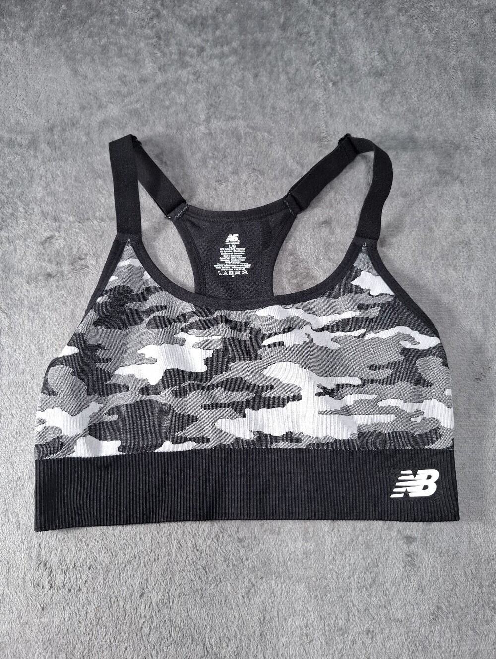 New Balance Women's Black & Gray Camo Sports Bra Sz L Style 116718